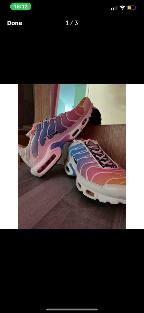 nike rainbow tn